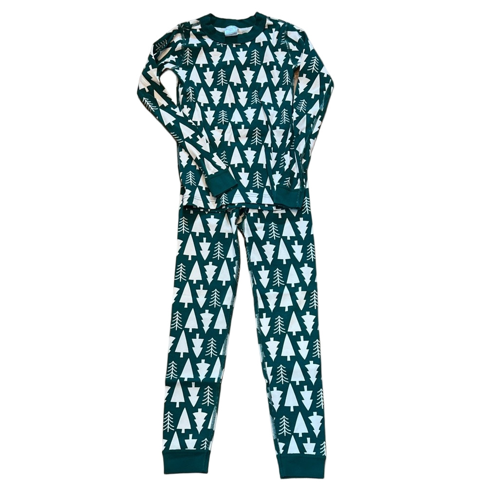 Hanna Andersson Green and White Tree Pajama Set